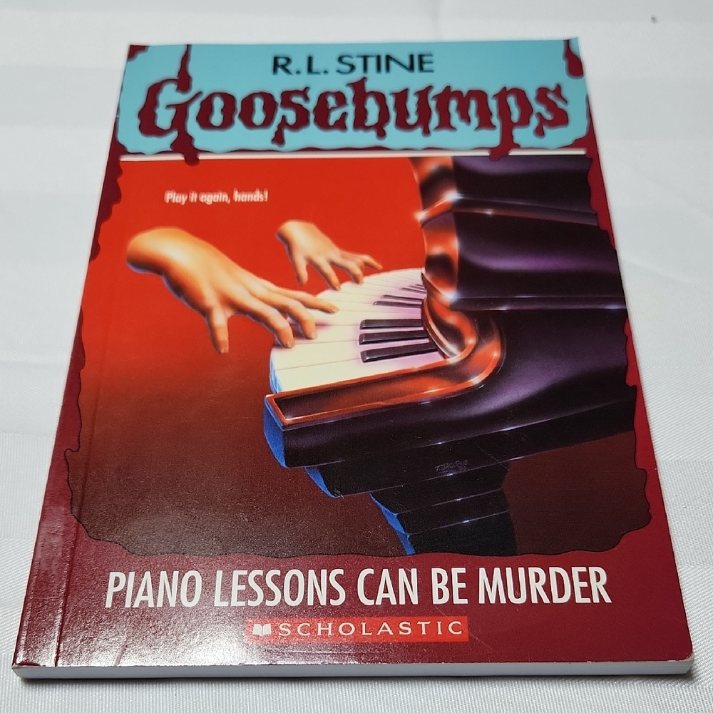 Scholastic Goosebumps Book -- Piano Lessons Can Be Murder